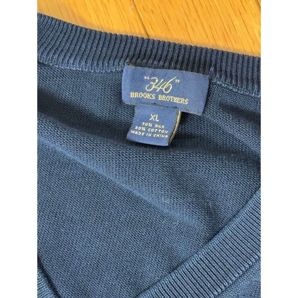 Brooks‎ Brothers 346 Men's V Neck Sweater XL Navy Silk Cotton Blend - Picture 2 of 6